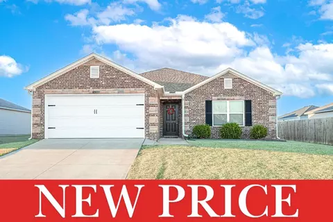 408 W Pittsfield St, Siloam Springs, AR 72761
