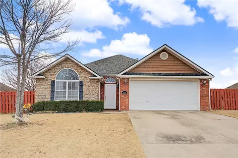 2303 SW Huntwick Ave, Bentonville, AR 72713