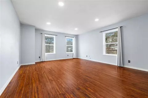 Living - 5201 Fox Run # A, Harrison, AR 72601 photo 1 of 6