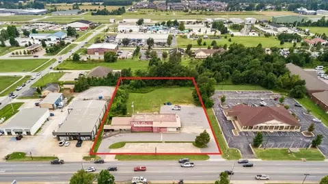 2806 S Walton Blvd, Bentonville, AR 72712