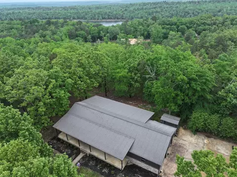 View/Area - 648 De Queen Lake Rd, De Queen, AR 71832 photo 2 of 5