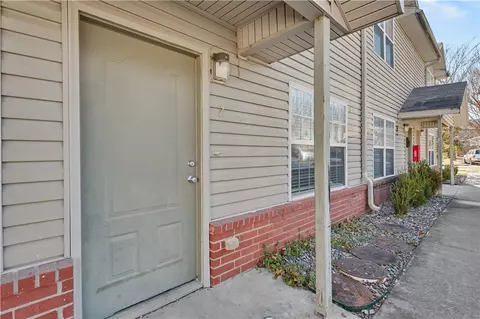 1428 W Netherland Way #2, Fayetteville, AR 72701