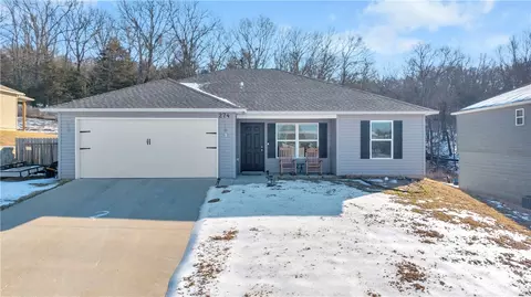 274 Cooper St, Huntsville, AR 72740
