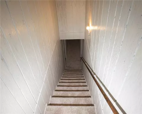 Entry Way - 26 Ozark Dr, Harrison, AR 72601 photo 3 of 3
