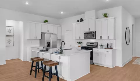 Kitchen - 5399 Nicolas Ave, Springdale, AR 72762 photo 1 of 2