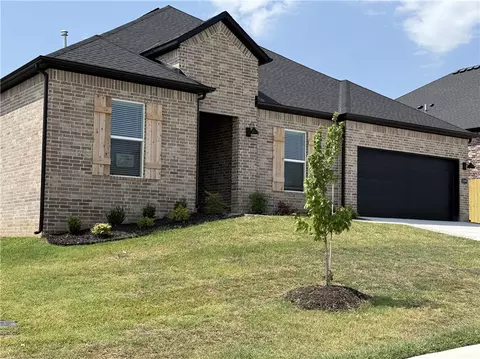 5399 Nicolas Ave, Springdale, AR 72762
