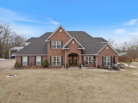 8047 S Tillys Hill Rd, Decatur, AR 72722