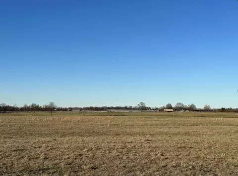 lamphear road, Gentry, AR 72734