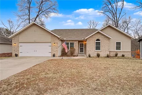 7 Shropshire Dr, Bella Vista, AR 72714