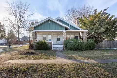Exterior - 113 S Rust Ave, Gentry, AR 72734 photo 2 of 4