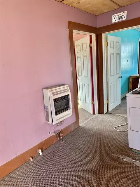 Entry Way - 620 S Maple St, Harrison, AR 72601 photo 1 of 1