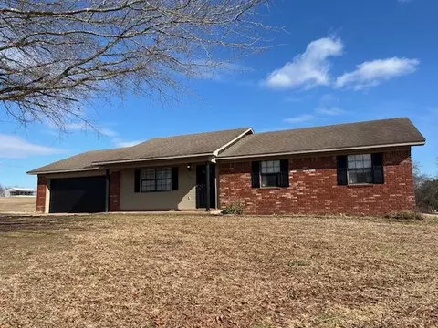 3100 Bailey Loop Rd, Russellville, AR 72802