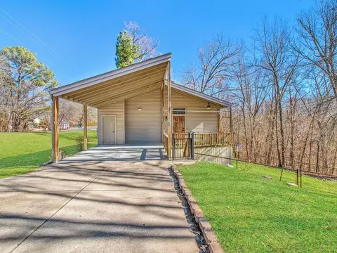 1 Lea Ln, Bella Vista, AR 72714
