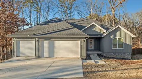 22 Greenodd Dr, Bella Vista, AR 72714