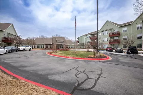 1 Highlands Crossing Dr #119, Bella Vista, AR 72715