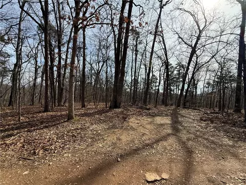 Undisclosed, Eureka Springs, AR 72632