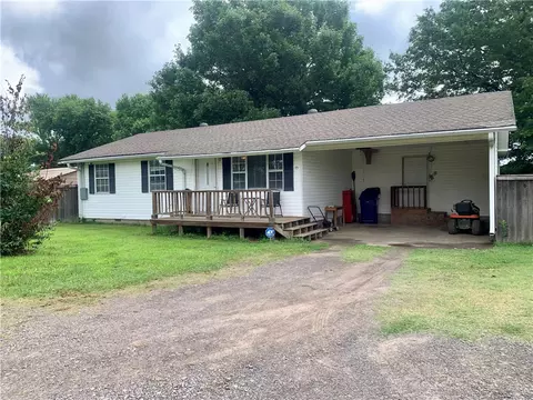 70 S C St, Pottsville, AR 72858