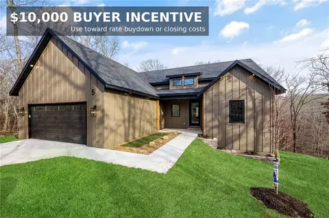 5 Carpenter Ln, Bella Vista, AR 72715