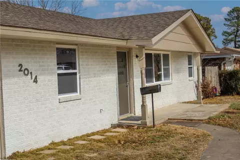Exterior - 2014 Dee Ave, Springdale, AR 72762 photo 2 of 7