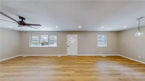 Living - 2014 Dee Ave, Springdale, AR 72762 photo 5 of 6