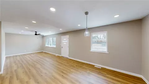 Living - 2014 Dee Ave, Springdale, AR 72762 photo 2 of 6