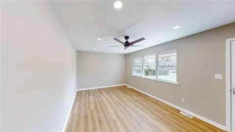 Living - 2014 Dee Ave, Springdale, AR 72762 photo 3 of 6