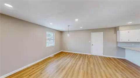Living - 2014 Dee Ave, Springdale, AR 72762 photo 4 of 6