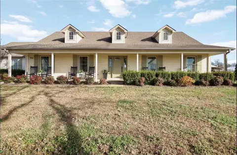 18638 Harmon Rd, Fayetteville, AR 72704