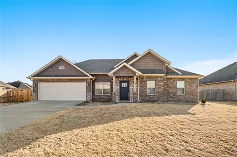 603 Chamberlain Rd, Prairie Grove, AR 72753