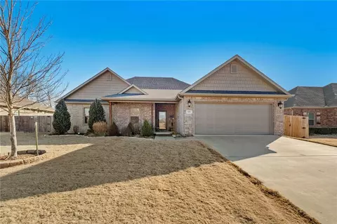 605 Chamberlain Rd, Prairie Grove, AR 72753