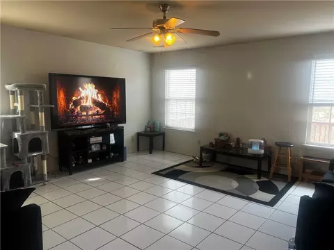 Living - 723 Cascade Cir, Springdale, AR 72764 photo 1 of 4