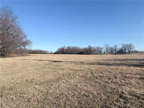 N Hwy 43, Maysville, AR 72747