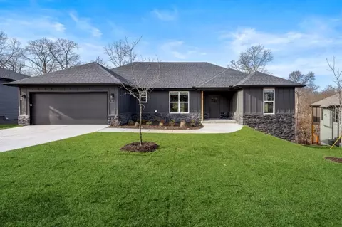 13 Kirkcolm Dr, Bella Vista, AR 72715