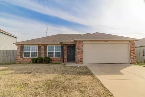 1531 Scotland Dr, Centerton, AR 72719
