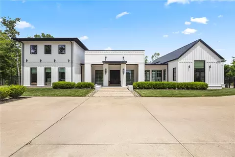 3809 Copper Ridge Rd, Rogers, AR 72756
