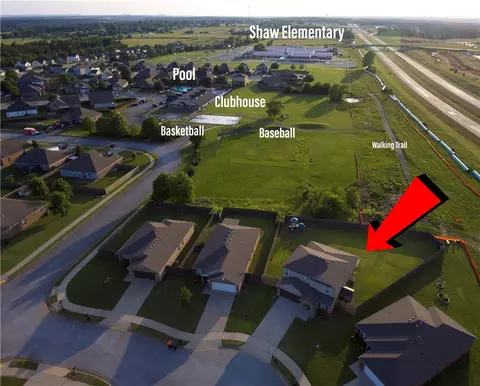 View/Area - 4424 Cornwall St, Springdale, AR 72762 photo 1 of 5