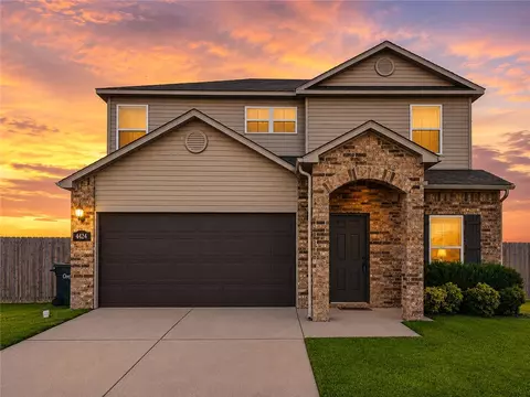 4424 Cornwall St, Springdale, AR 72762