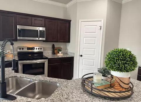 Kitchen - 4424 Cornwall St, Springdale, AR 72762 photo 2 of 5
