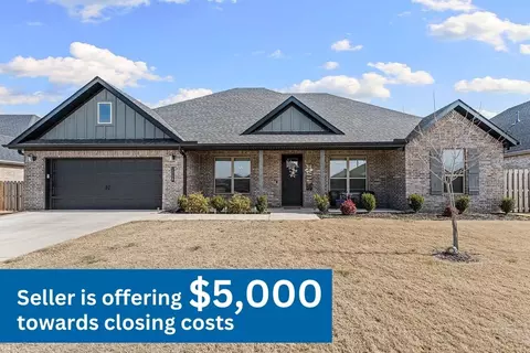 2208 Abbott Ln, Pea Ridge, AR 72751