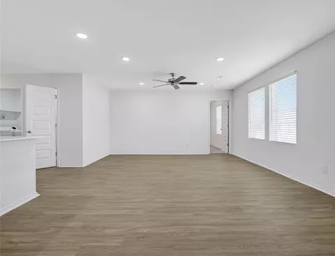 Living - 1786 Ladawn Ave, Springdale, AR 72762 photo 5 of 6