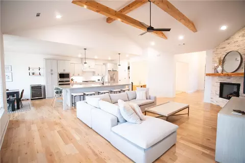 1111 Red Maple St, Centerton, AR 72719