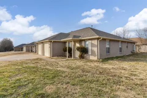 3186 Braxton Ave, Springdale, AR 72764 photo 2