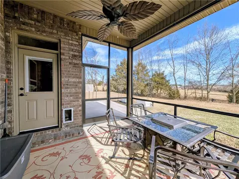 Exterior - 1305 Eagle Ct, Gravette, AR 72736 photo 3 of 8