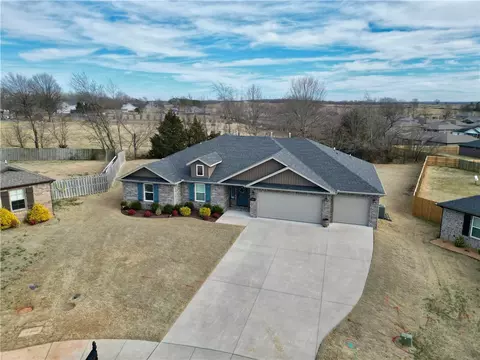 View/Area - 1305 Eagle Ct, Gravette, AR 72736 photo 1 of 6