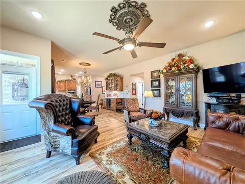 Living - 1305 Eagle Ct, Gravette, AR 72736 photo 3 of 3