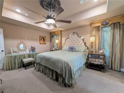 Bedroom - 1305 Eagle Ct, Gravette, AR 72736 photo 1 of 4