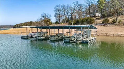 10843 Red Bluff Rd, Garfield, AR 72732