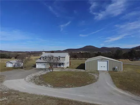 178 Wilson Dr, Berryville, AR 72616