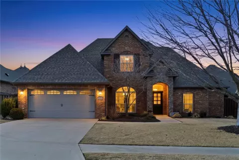 1609 NE Greenbrier Rd, Bentonville, AR 72712
