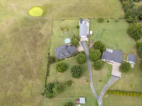13308 Bethel Blacktop Rd, Farmington, AR 72730